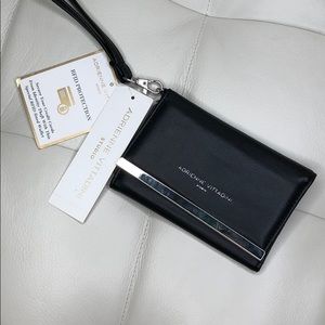 Brand new never used Adrienne Vittadini Wallet